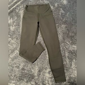 Fabletics Boost 7/8 Legging